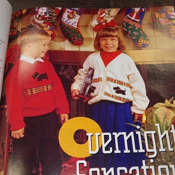 Michaels Arts & Crafts Vintage Magazine Christmas Crafts Quilt Aprons Teddy Bear - Picture 7 of 8